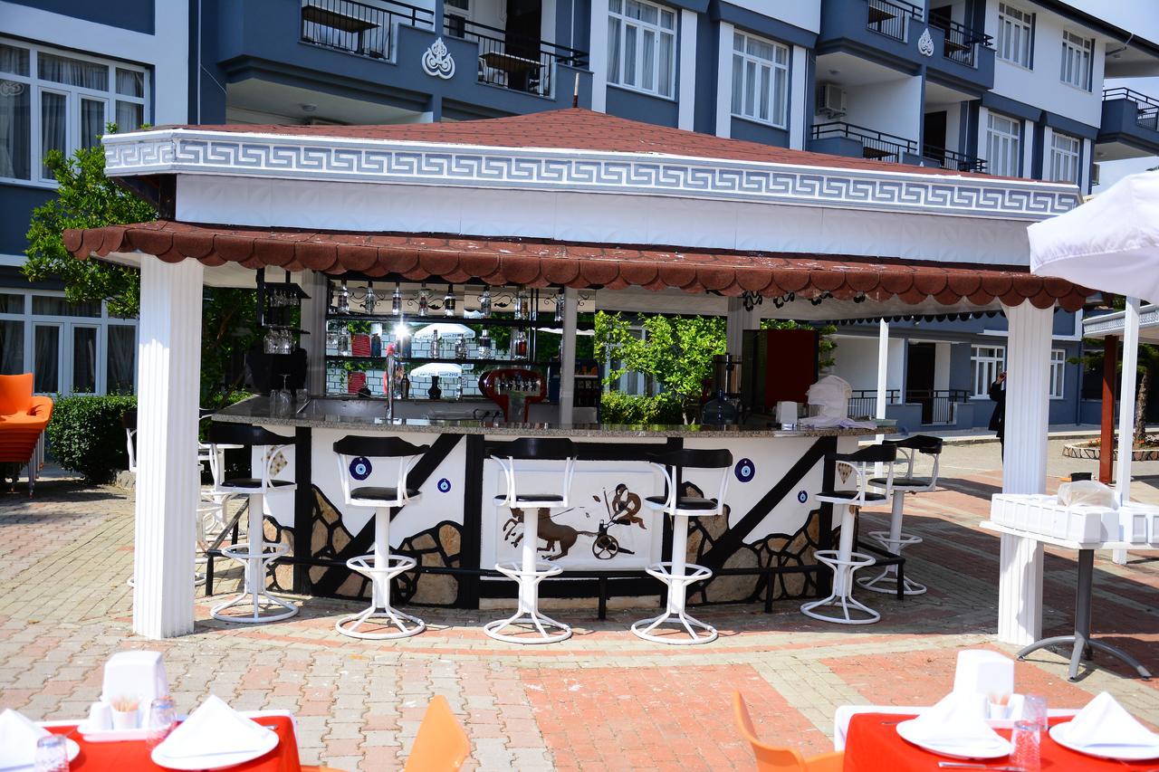 Andros Family Club Aparthotel Side Exterior photo